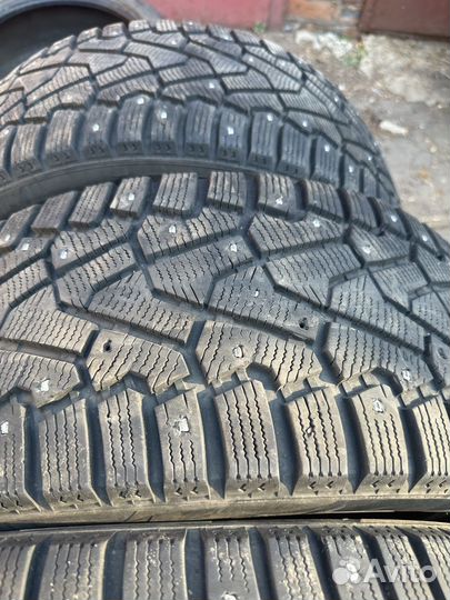 Pirelli Ice Zero 245/45 R18