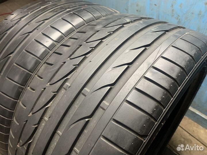 Bridgestone Potenza S001 255/40 R18