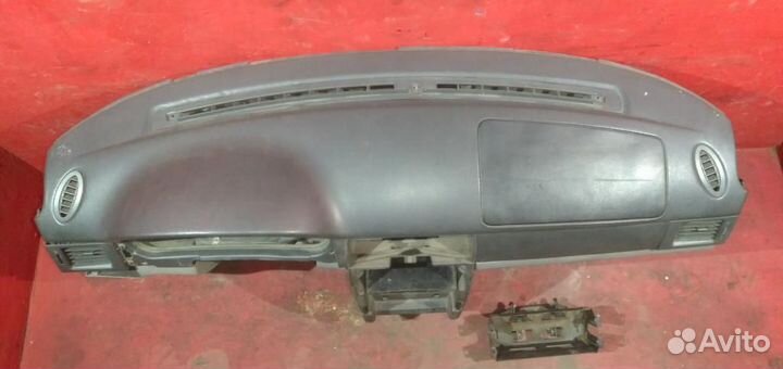 Приора торпедо под подушку пассажира halla