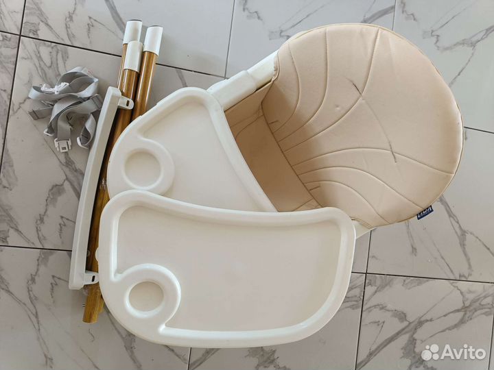 Стульчик для кормления kari