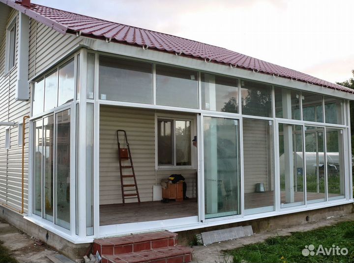 Остекление беседки теплое