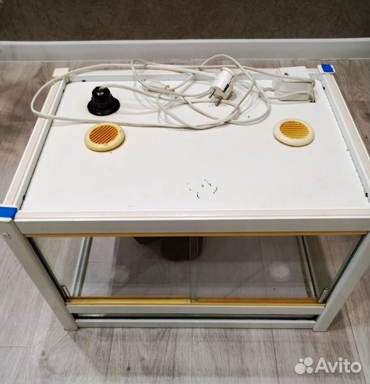 Продам террариум