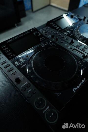 Pioneer CDJ 2000