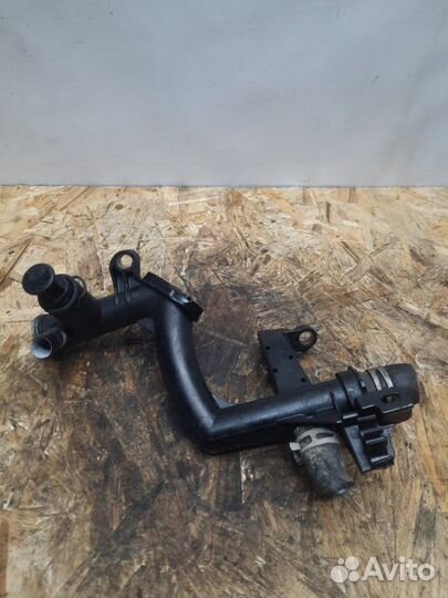 Трубка охлаждающей жидкости пластиковая Citroen C4