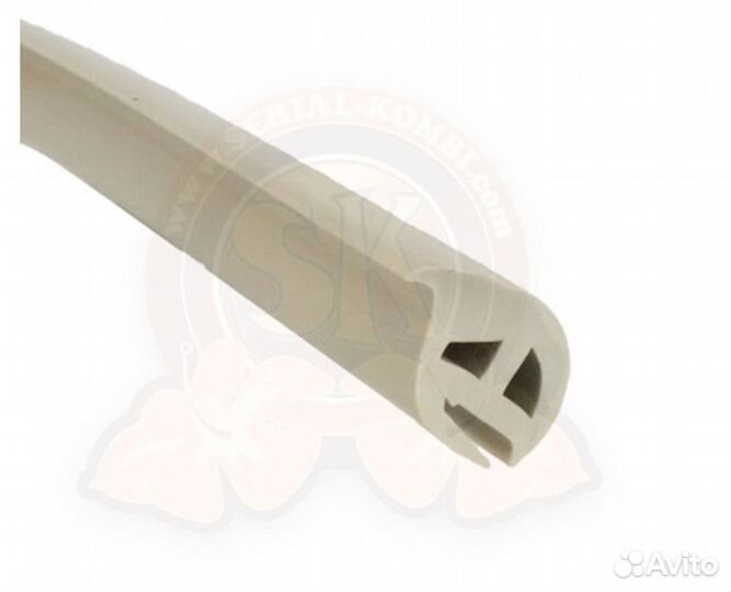 Белая резинка над сдвижной дверью в салоне vw t3