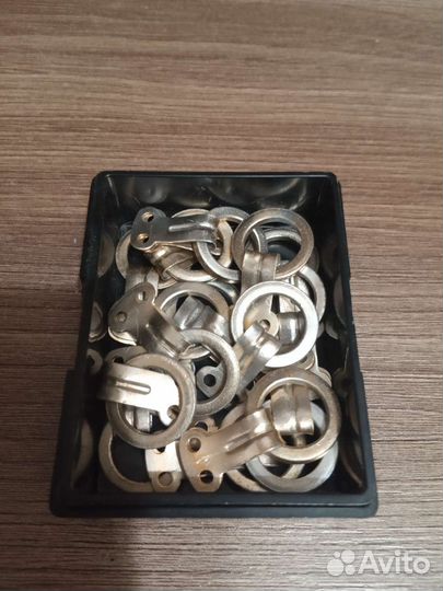 Кольца ковровые с подвеской