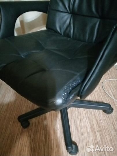 Компьютерное кресло