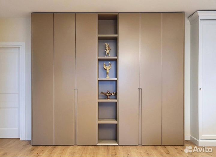 Шкаф стенка