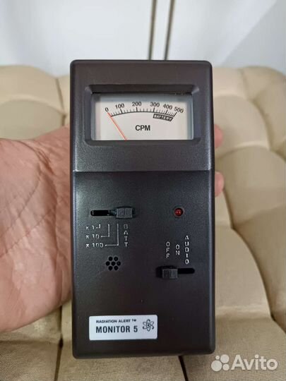 Радиометр Radiation Alert Monitor 5