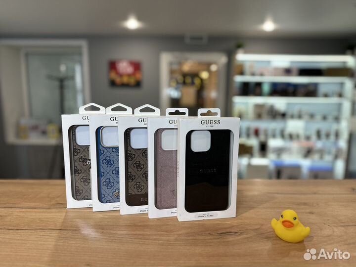 Чехол на iPhone 14 pro max Guess