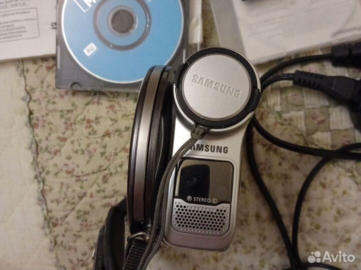 Видеокамера DVD samsung