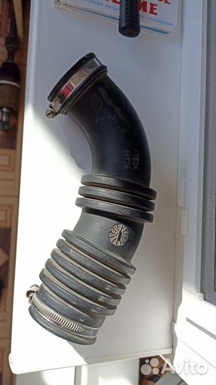 Патрубок воздушного фильтра Ford focus 2