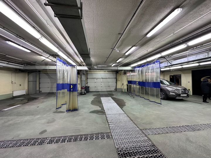 740м2 техцентр у м.Лесная