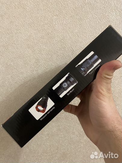 Адскояркий мощный фонарь