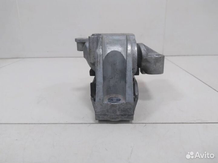 Опора двигателя правая Seat Leon 1P1 2005-2013