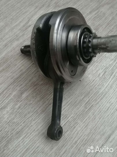 Коленвал на скутер