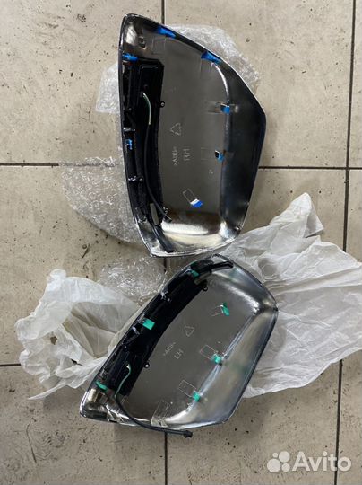 Накладки зеркал хром Land Cruiser 200