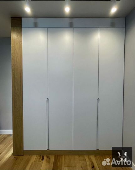 Шкаф распашной с фрезерованными фасадами