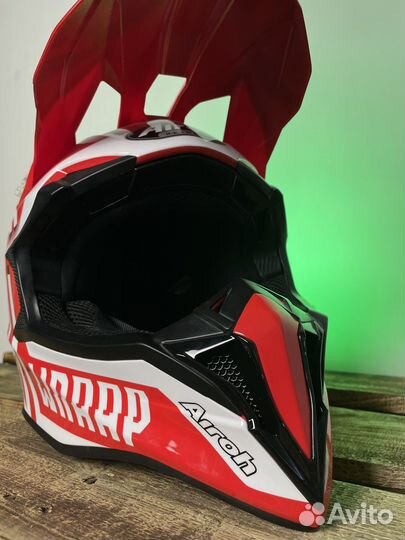 Внедорожный шлем Airoh Wraap Red