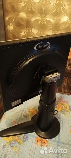 Монитор для компьютера бу