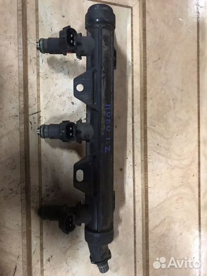 Топливная рампа Фольксваген Поло 1.2