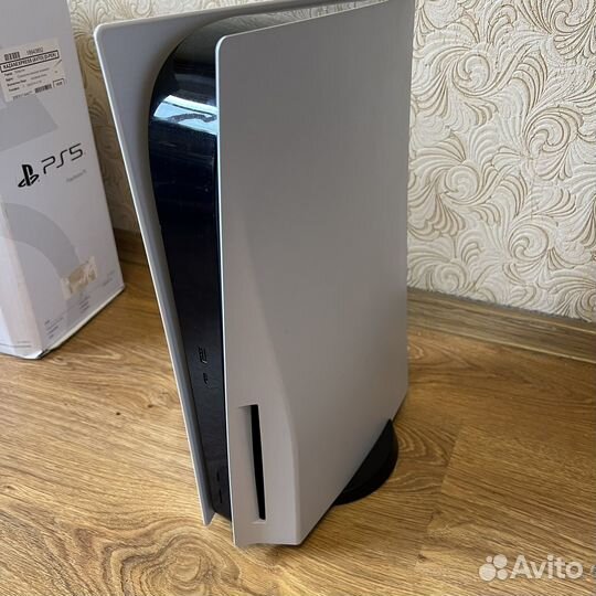 Sony PS5 1тб с дисководом+2 геймпада