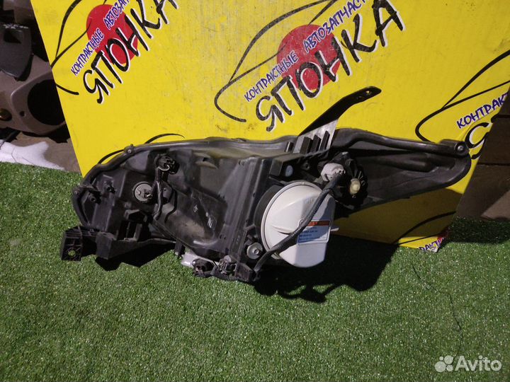 Фара honda freed GB3 GB4 10022838 xenon R