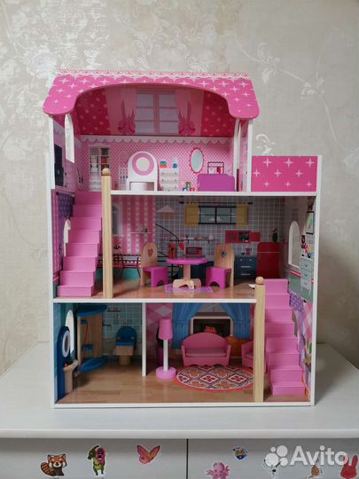 Домик кукольный