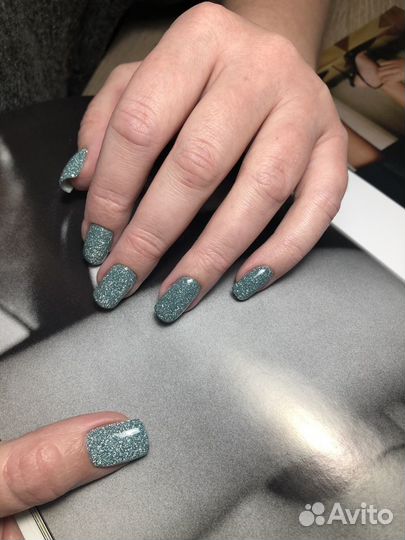 Маникюр и педикюр