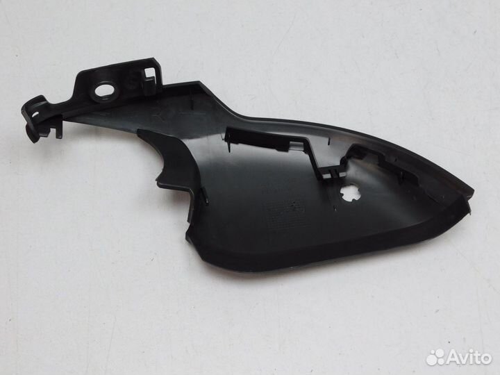 Крышка/накладка зеркала правого Renault Arkana