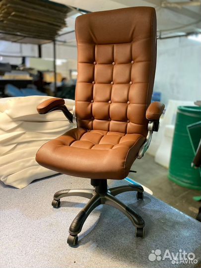 Кресло офисное