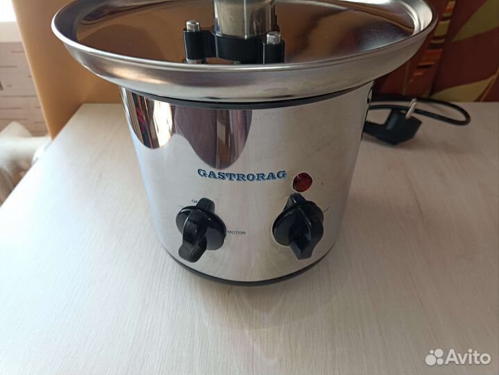 Фонтан для шоколада