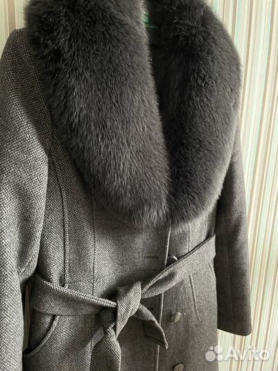 Пальто женское зимнее