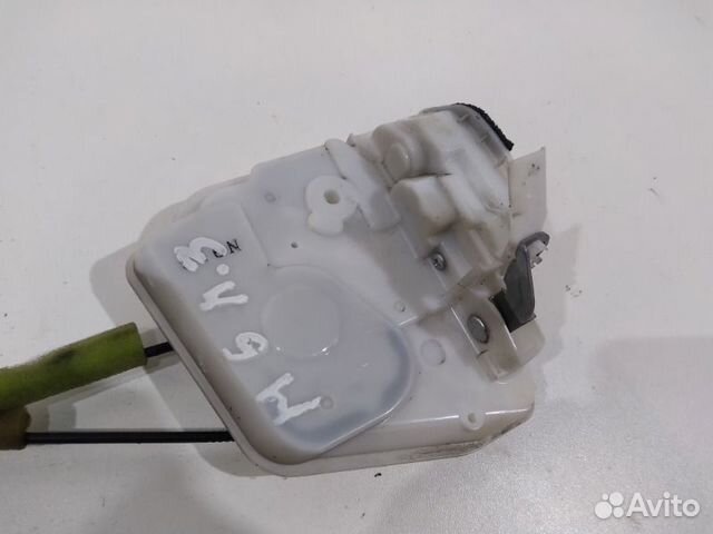 Замок двери задний левый Mazda 6 GH 2007-2012