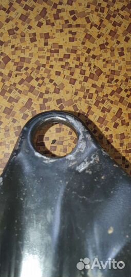 Рычаг передний правый renault