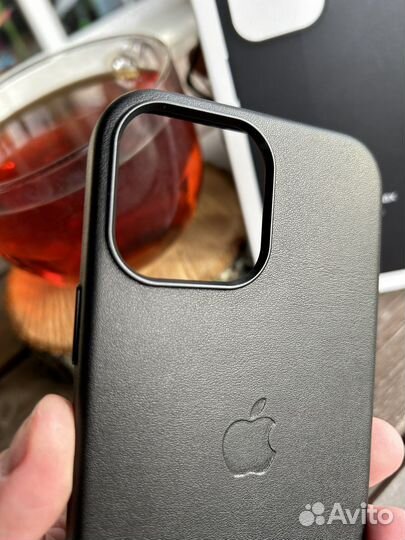 13 Pro Max кожаный чехол черный