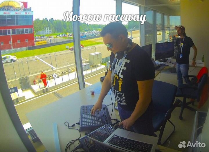 Диджей на свадьбу,dj на праздник+караоке в подарок