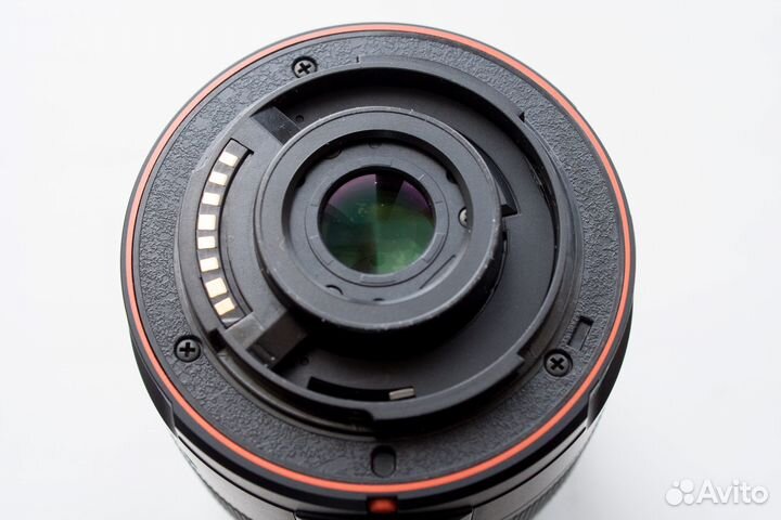 Объектив Sony DT 18–55 мм F3.5–5.6 SAM