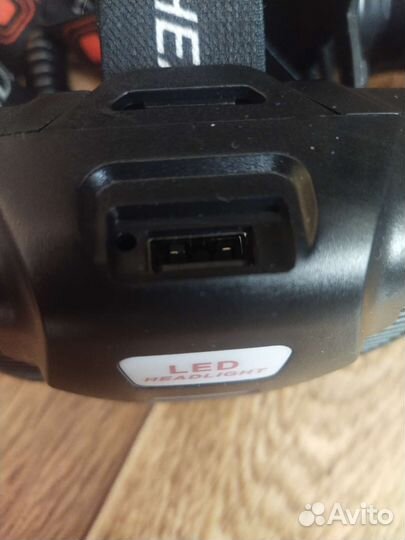 Мощный новый,налобный фонарик 3 аккумулятора