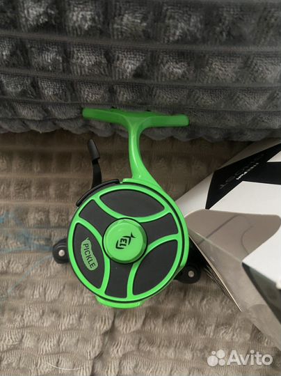 Катушка с удочкой