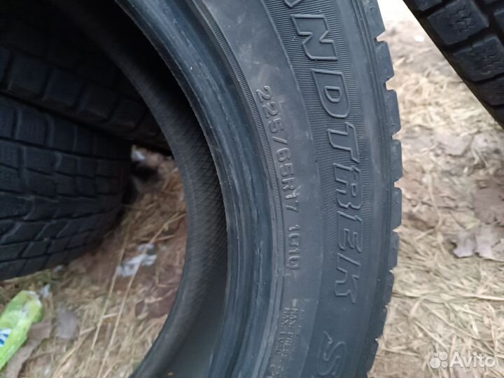 Dunlop Grandtrek SJ6 225/65 R17