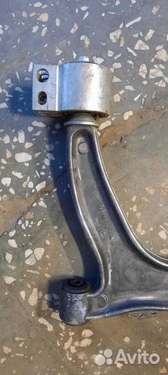 Рычаг пер. Л. Opel Vectra C/2005