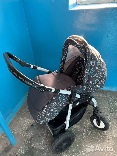 Коляска 2 в 1 futuro