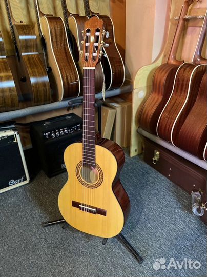 Классическая гитара Hora N1010-3/4 Spanish