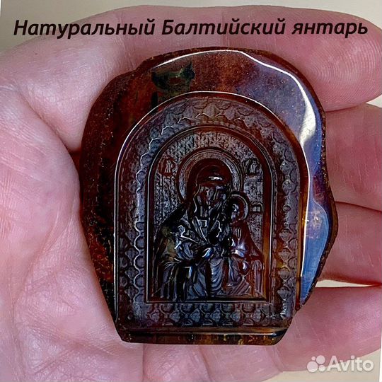 Икона из янтаря