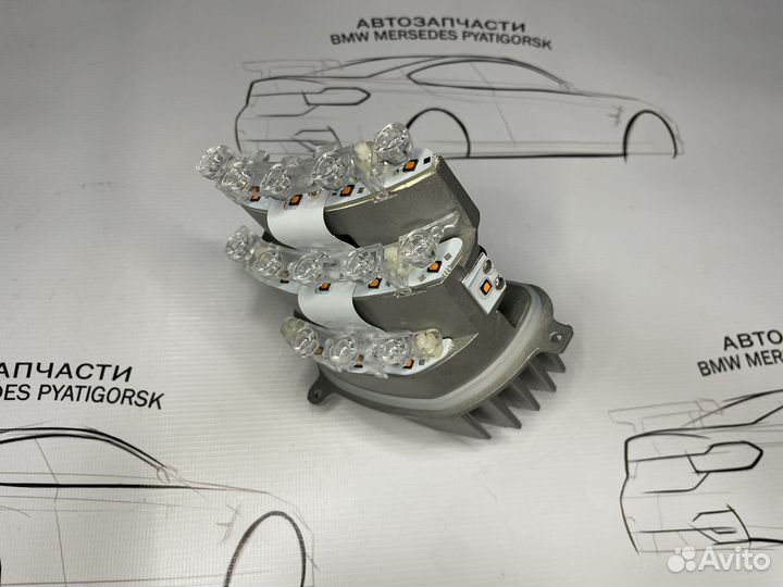 Левый поворотник фары BMW E90 новый бмв Е90