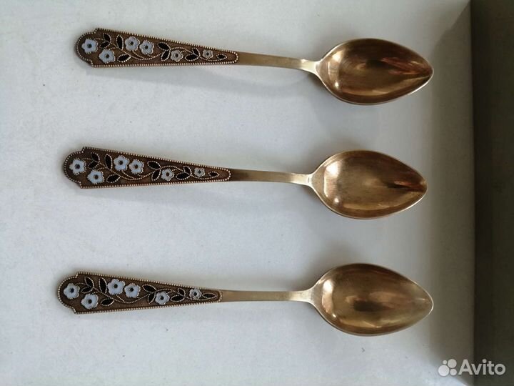 Ложки серебряные чайные
