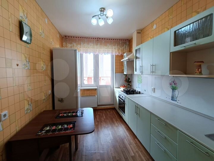 2-к. квартира, 58,7 м², 1/7 эт.