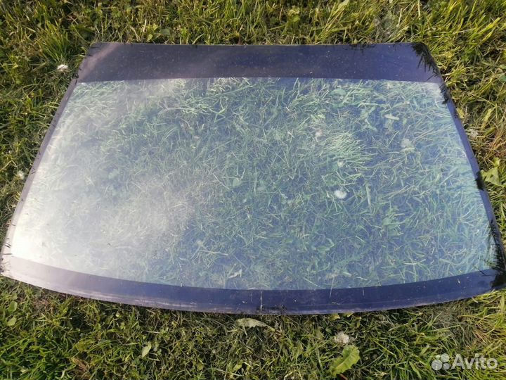 Лобовое стекло