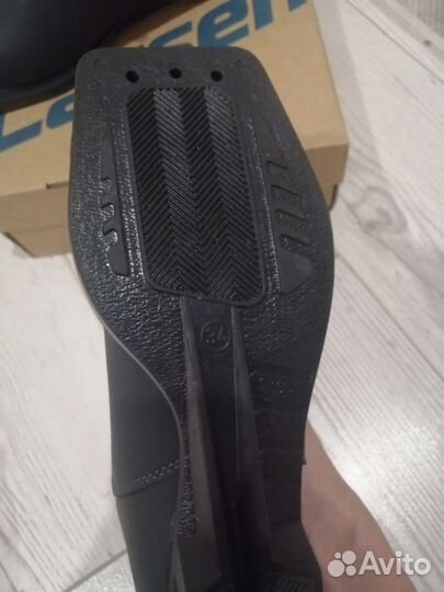 Лыжные ботинки классические